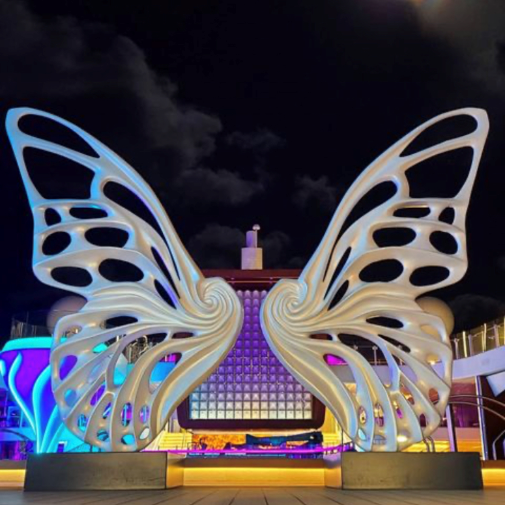 Angel Wings, pool deck of Celebrity Edge