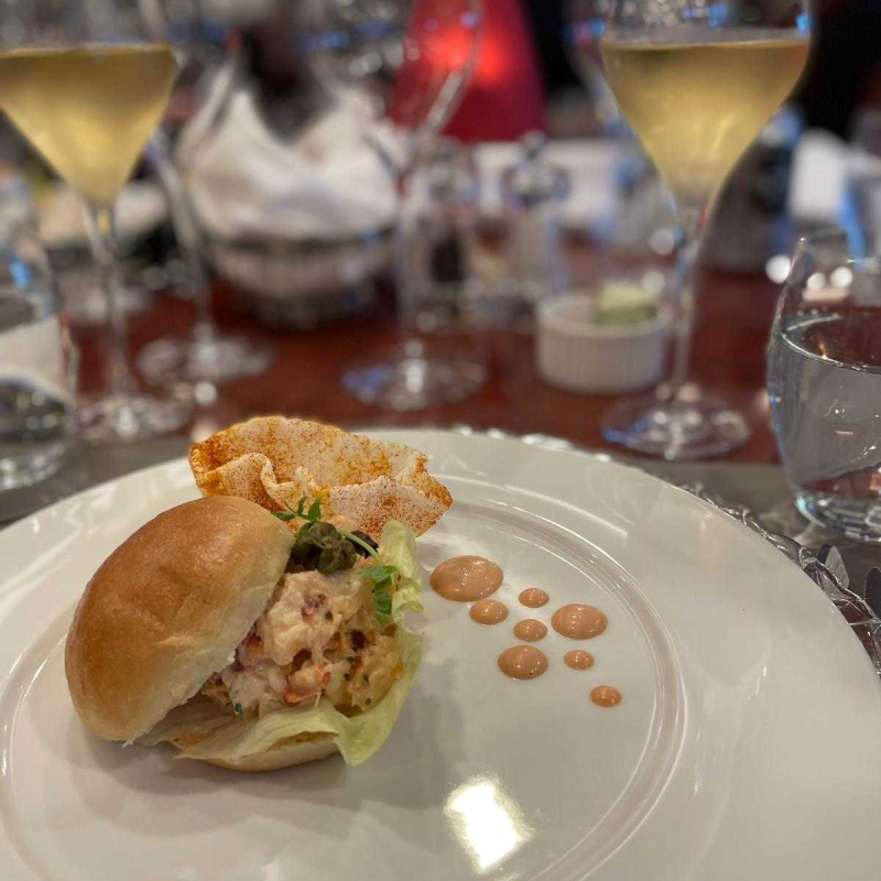 Lobster roll starter onboard Tradewind Voyages Golden Horizon