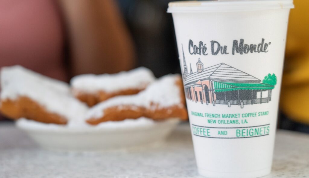 Café du Monde coffee and beignets
