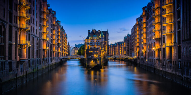 Hamburg canal