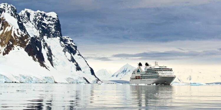 Silversea ship sailings in the polar regions