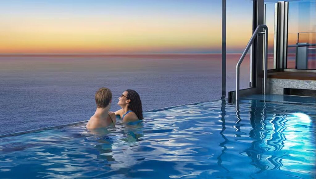 Infinity Beach on Norwegian Luna