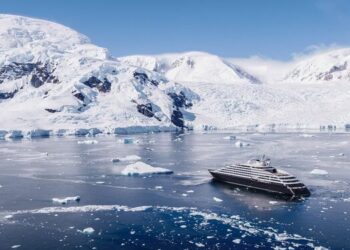 Scenic Ocean Cruises in Antarctica