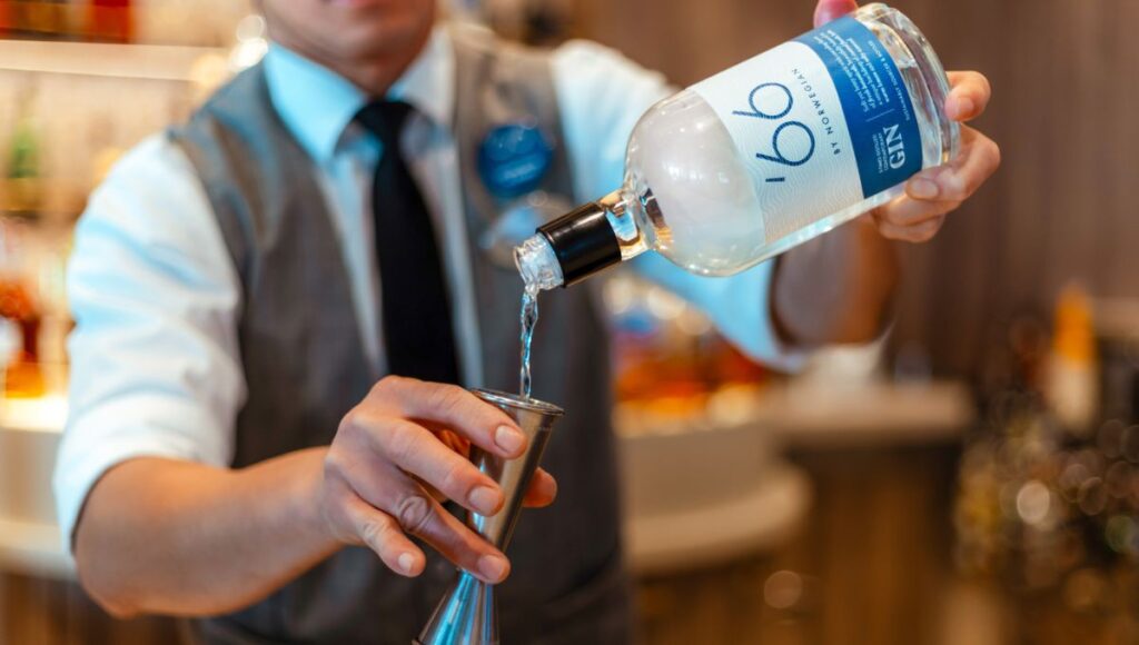 Norwegian Cruise Line - Free At Sea NCL Gin