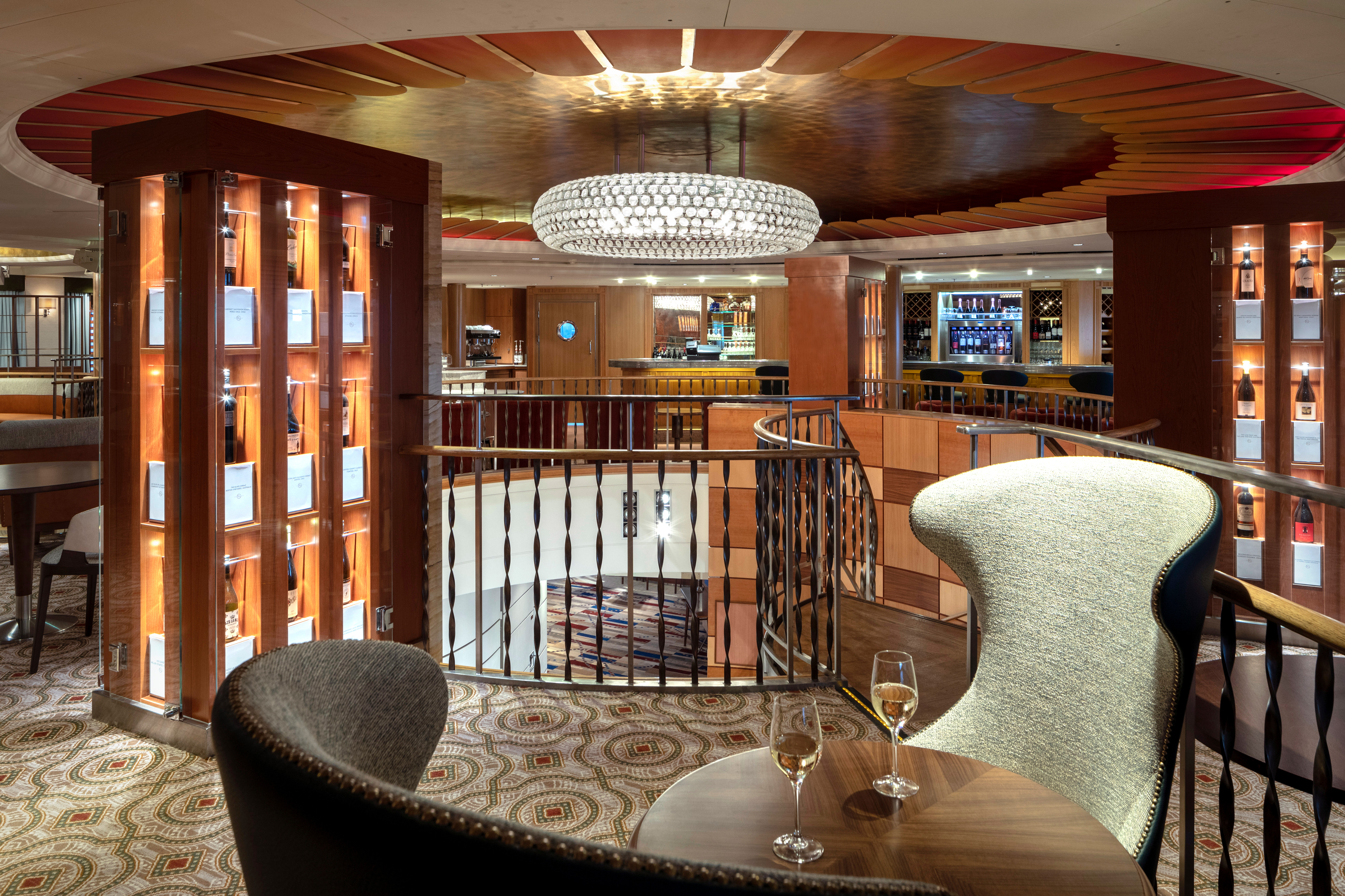 Listen to piano music and enjoy the panorama views at the Crow's Nest, located 30 metres over the ocean