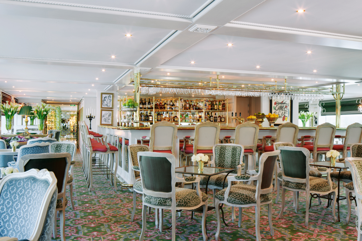 Enrichment and other entertainment activities take place in the Van Gogh Lounge