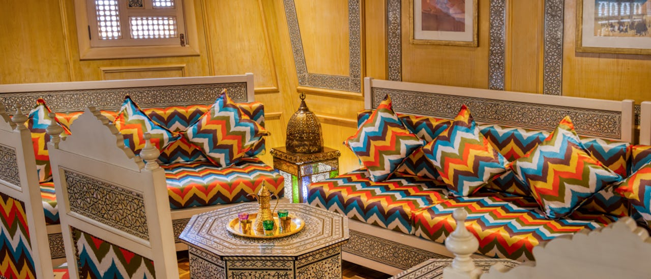 Relax in the lounge