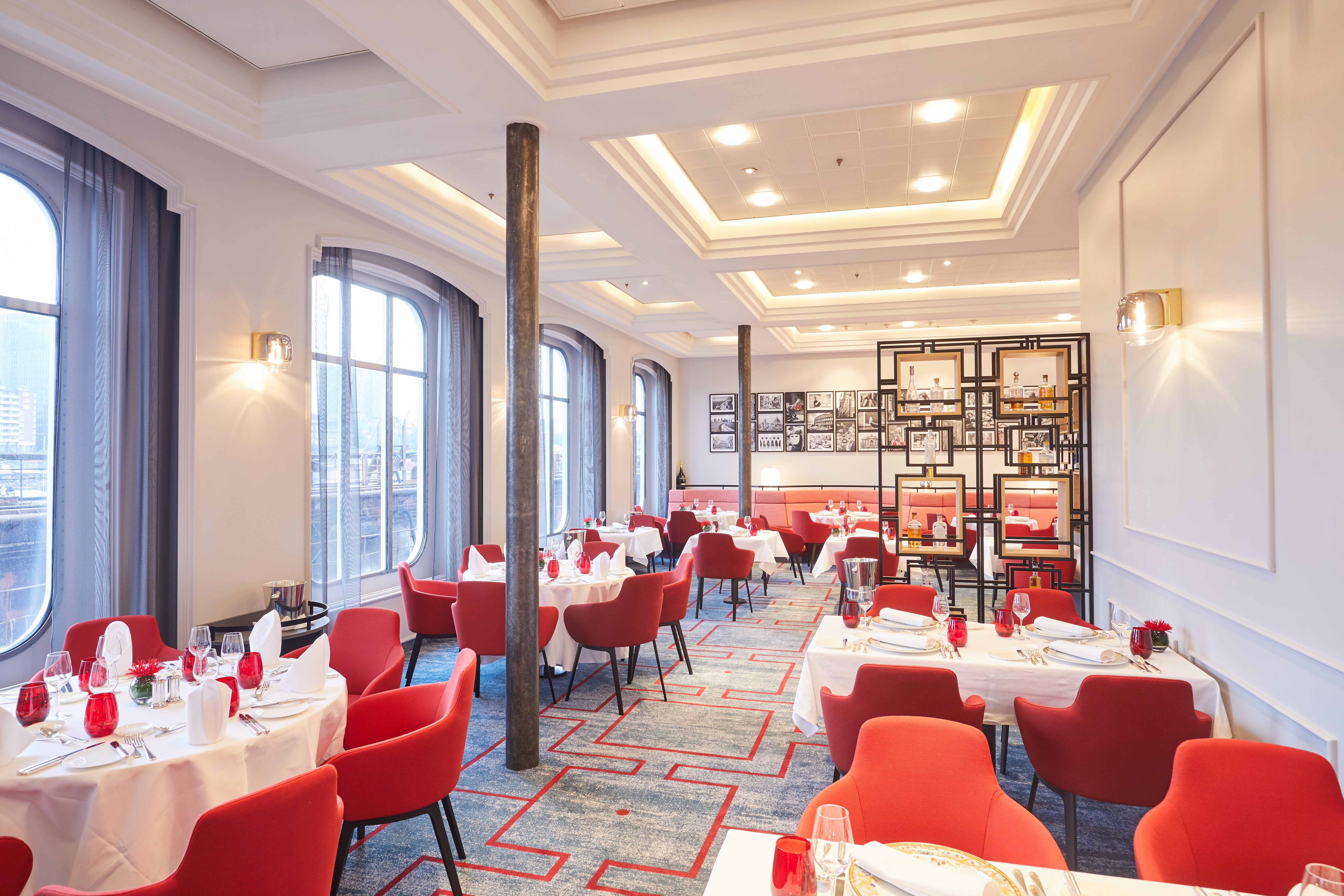 Special restaurant Venezia offers a variety of Italian dishes