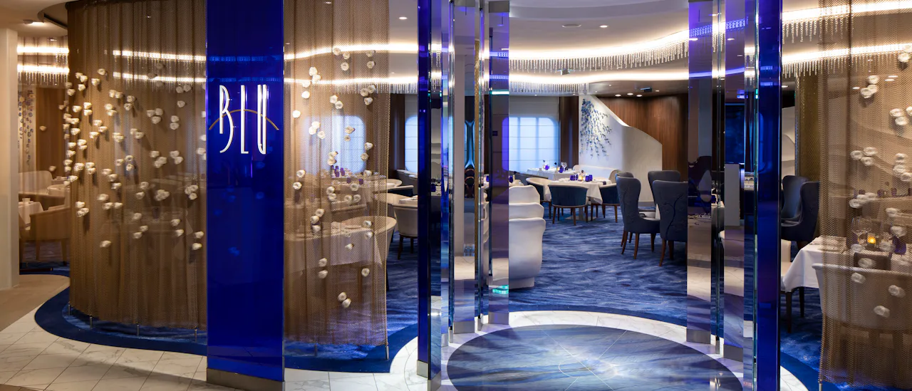 Restaurant Blu is exclusively for Aquaclass cabin guests. Blu serves healthy gourmet food