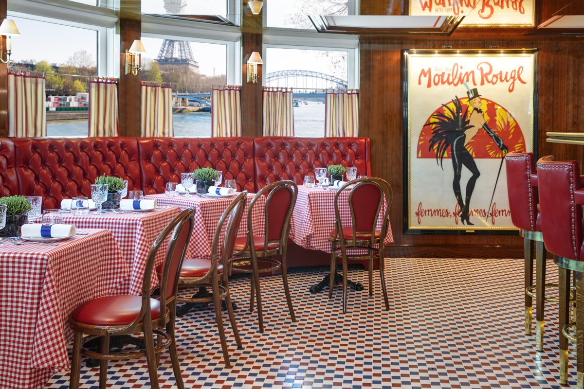 LE BISTROT - The ship's very own Parisian-style sidewalk café serves classic French cuisine