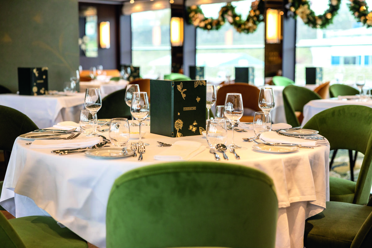 Verdastro - the main restaurant with waiter service