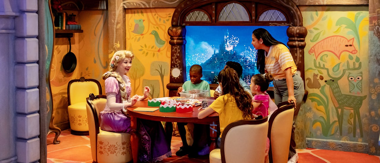 Disney-themed kids' clubs are included