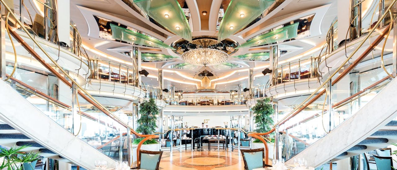 47° - the main eatery is a big, stylish venue, finished in the colors of the sand and the sea