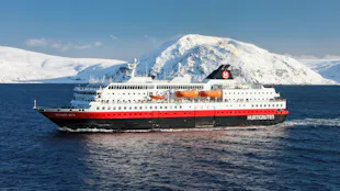 Hurtigruten - MS Richard With - Norway winter