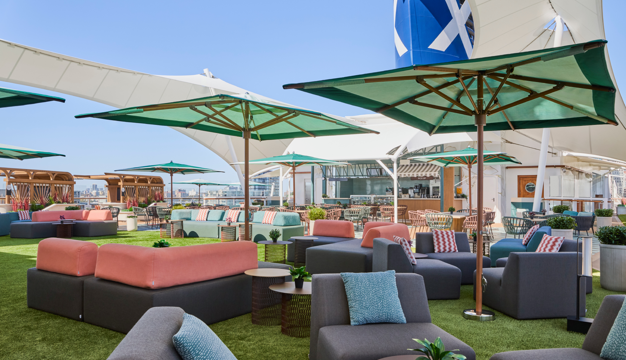 Celebrity Cruises - Celebrity Solstice - Sunset Park