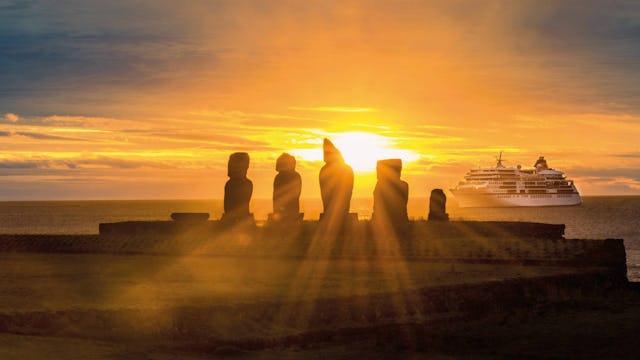 Hapag-Lloyd Cruises - MS EUROPA - sunset Easter Island