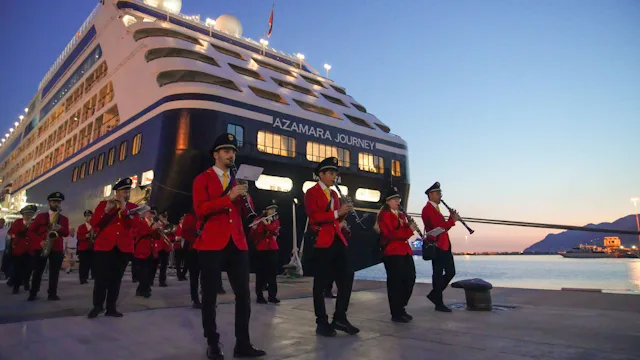 Azamara - AzAmazing Evenings - Azamara Journey Salerno