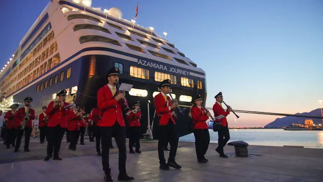Azamara - AzAmazing Evenings - Azamara Journey Salerno