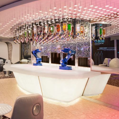 Royal Caribbean - Harmony of the Seas - Bionic Bar