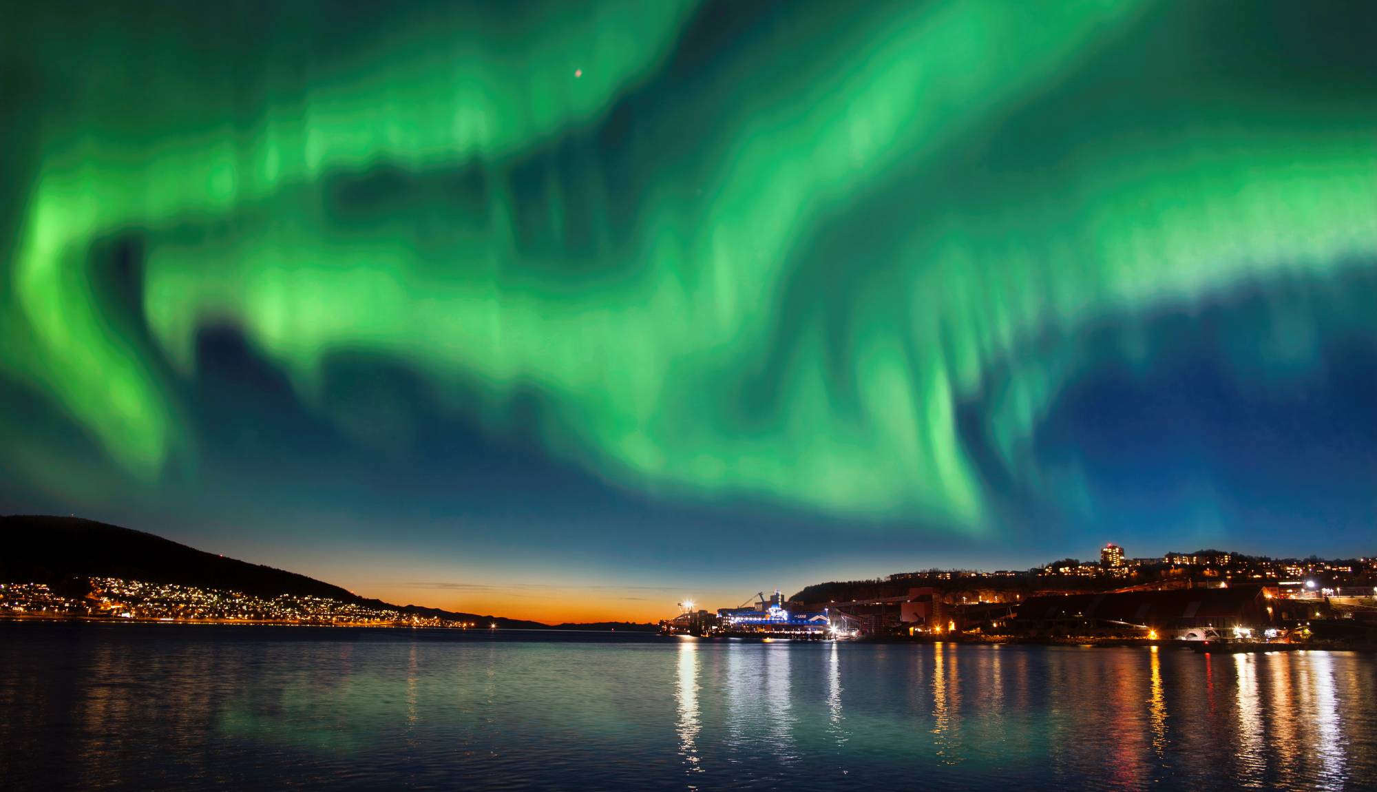 Hurtigruten - Northern Lights, Harbour in Narvik