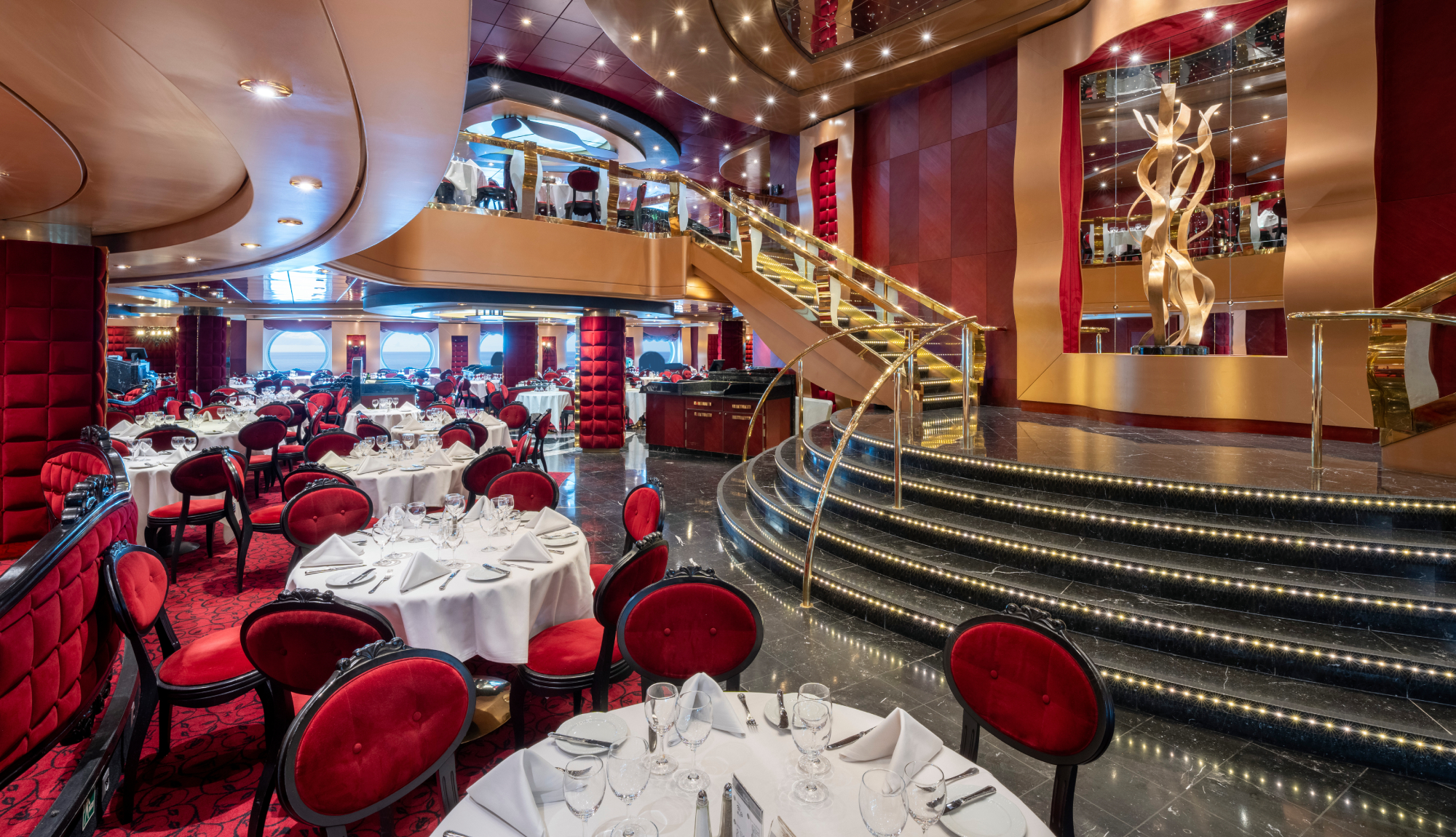 MSC Fantasia - Restaurants Red Velvet