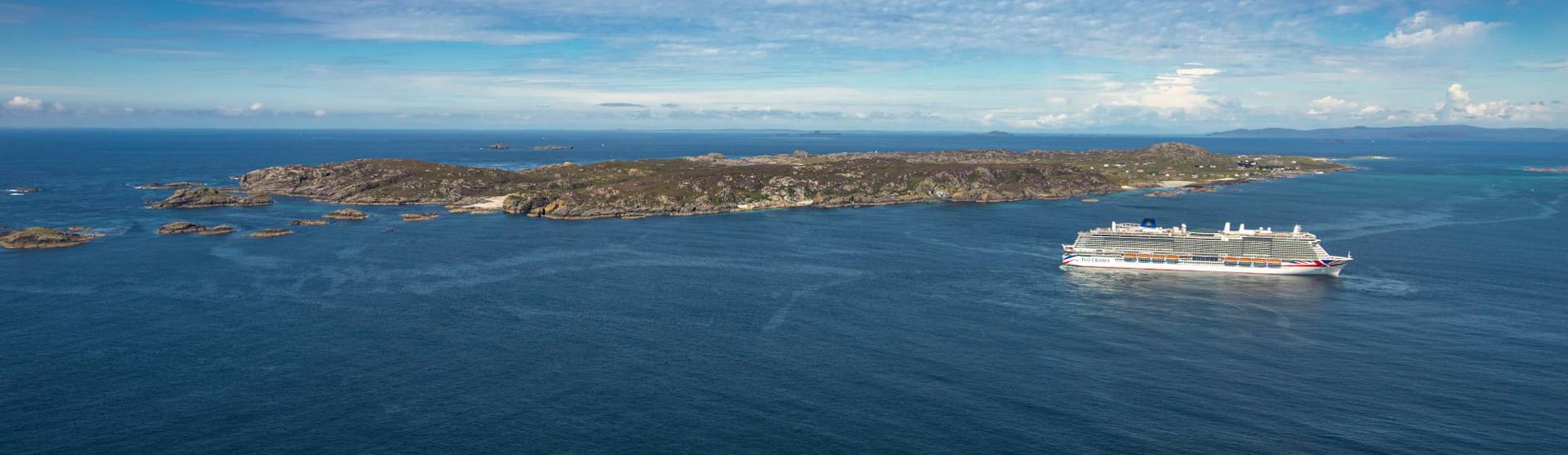 P&O Cruises - Iona sailing in Scotland from Southampton