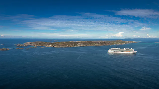 P&O Cruises - Iona sailing in Scotland from Southampton