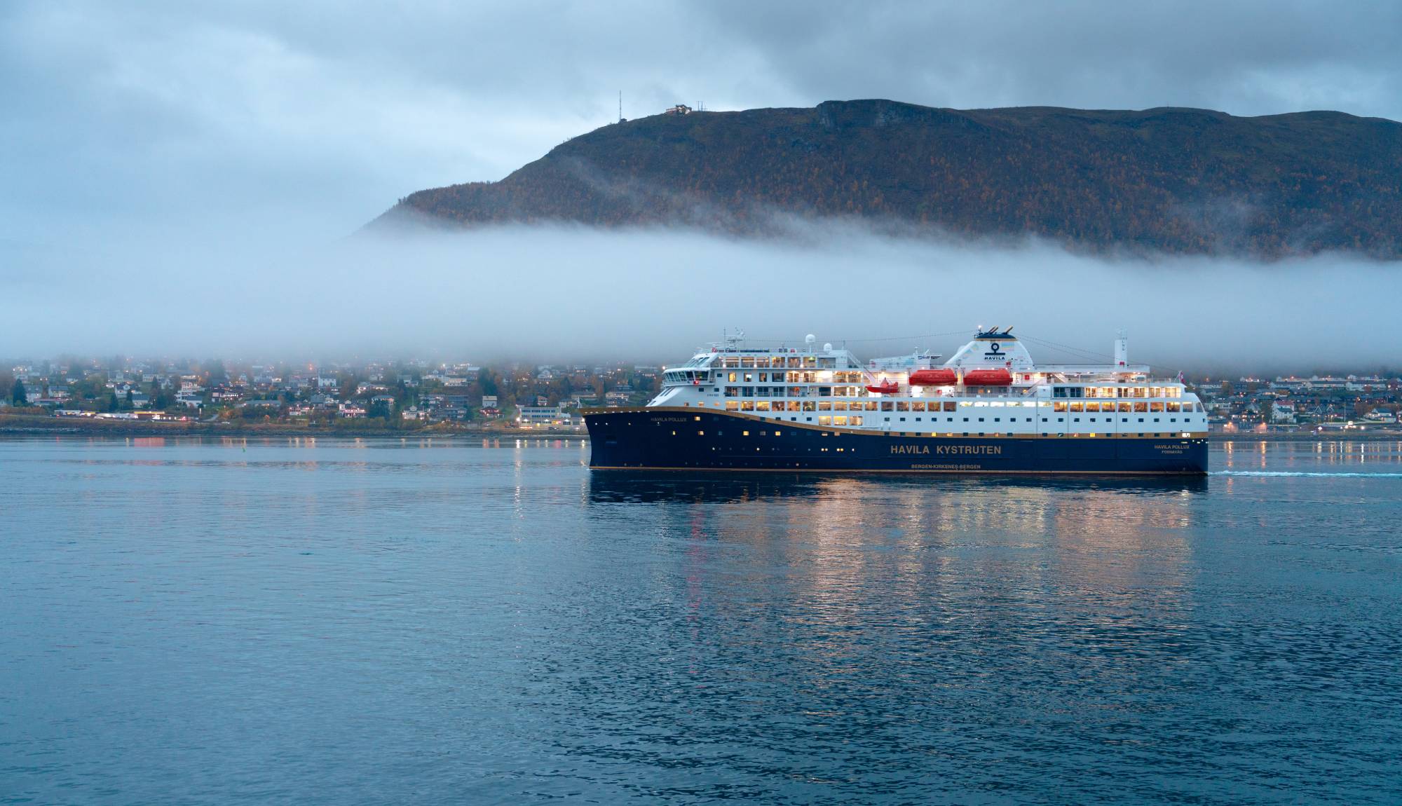 Havila Voyages - Havila Pollux in Tromsø