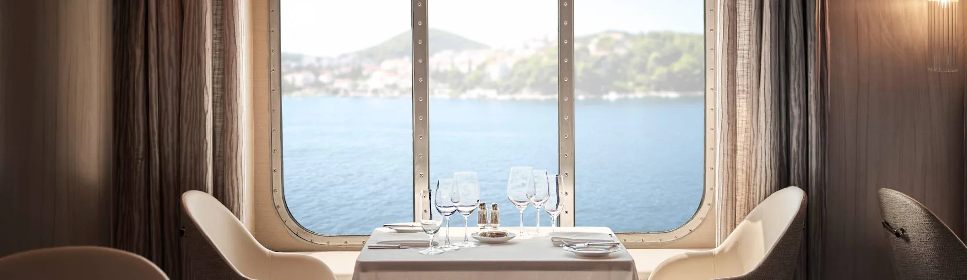Crystal Cruises - Waterside Restaurant