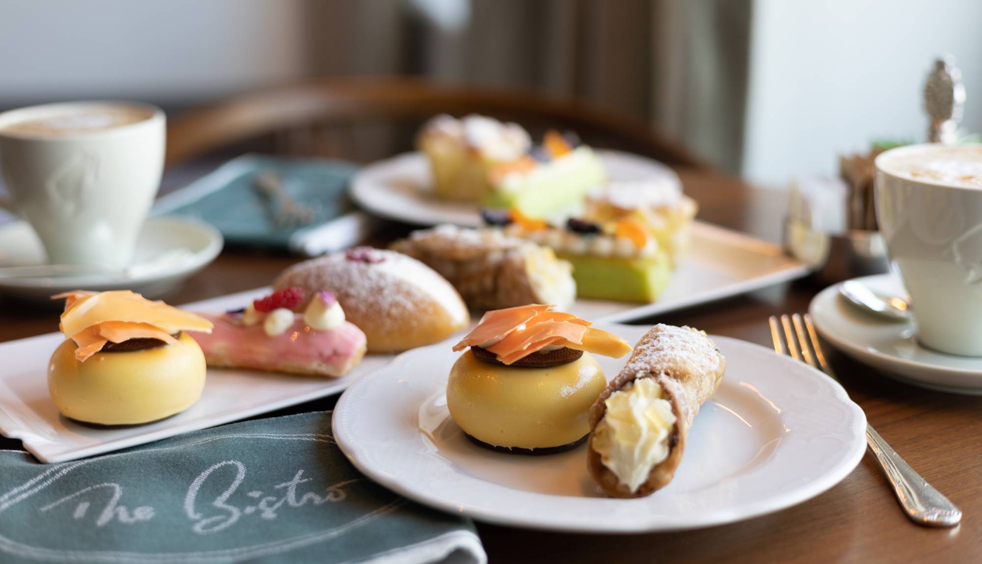 Crystal Cruises - The Bistro