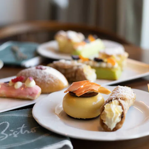 Crystal Cruises - The Bistro