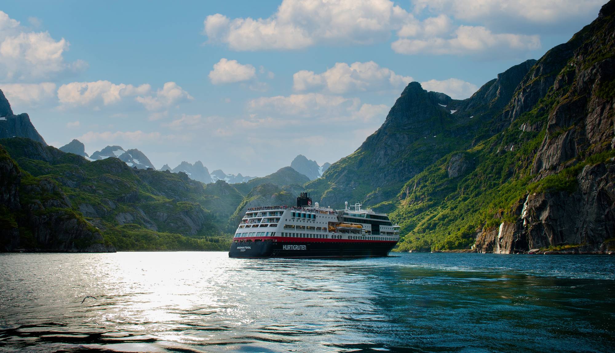Hurtigruten - MS Midnatsol - Norway Fjords