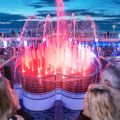 Princess Cruises - Regal Princess - WaterColor Fantasy Light Show