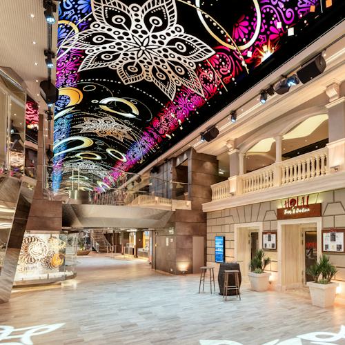 MSC Virtuosa - Galleria Virtuosa Promenade Hola! Tacos & Cantina LED dome