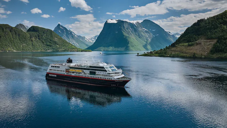 Hurtigruten - MS Trollfjord in Hjørundfjorden