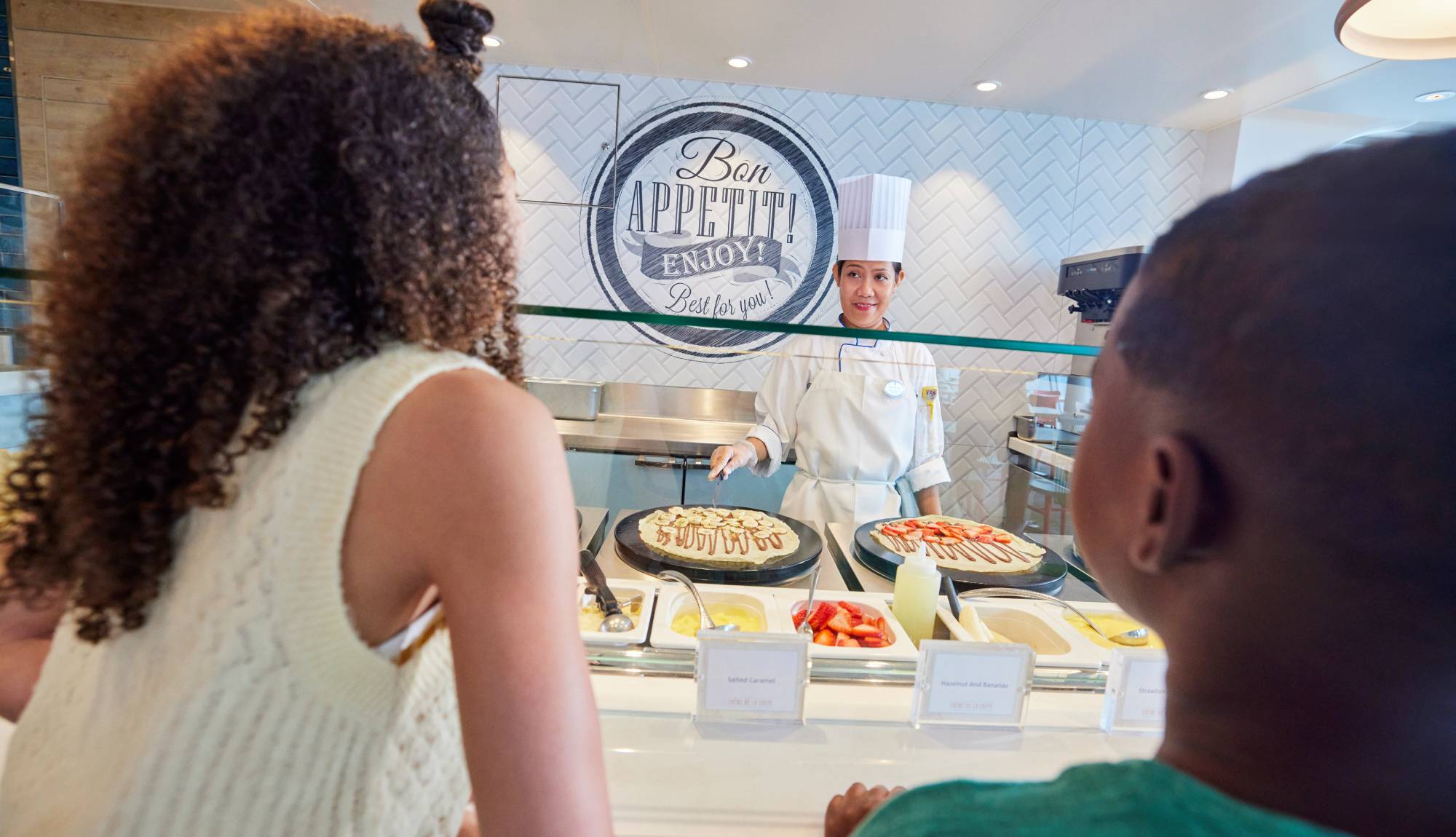 Royal Caribbean - Dining - AquaDome Market Creme De La Crepe