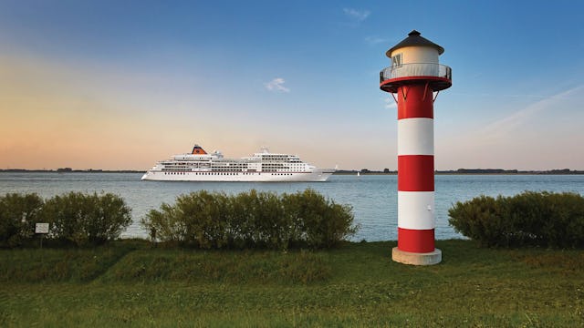 Hapag-Lloyd Cruises - MS EUROPA - Baltic Sea