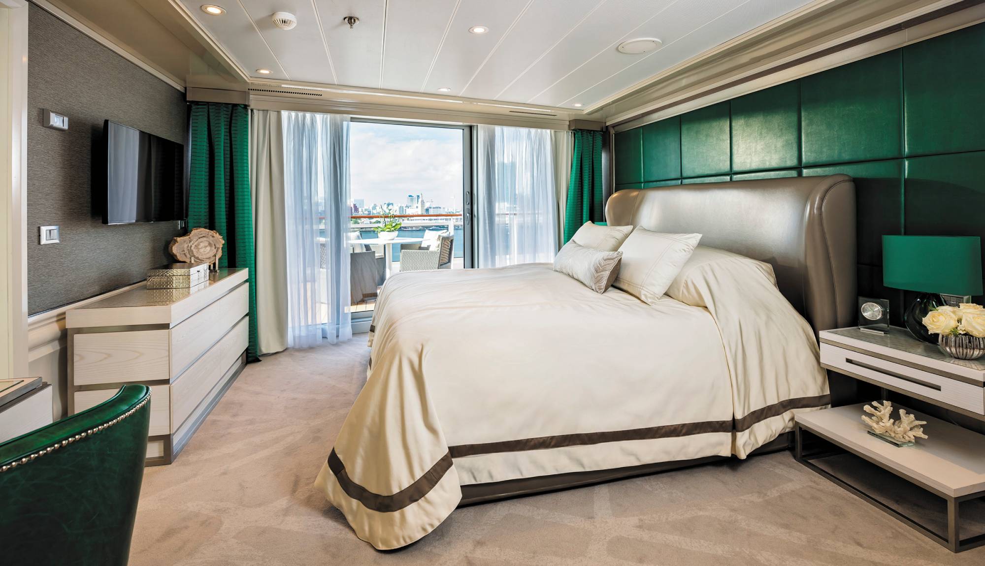 Regent Seven Seas - Grand Suite