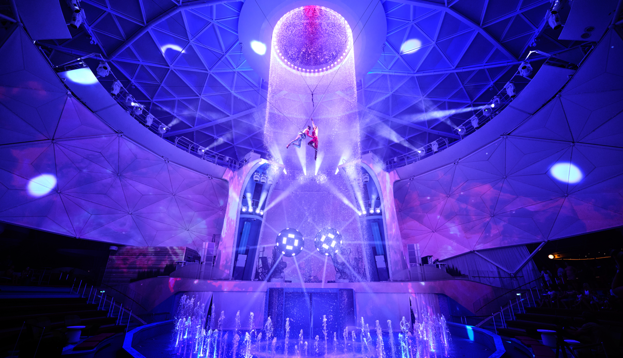 Royal Caribbean - Icon of the Seas - Spectacular AquaDome