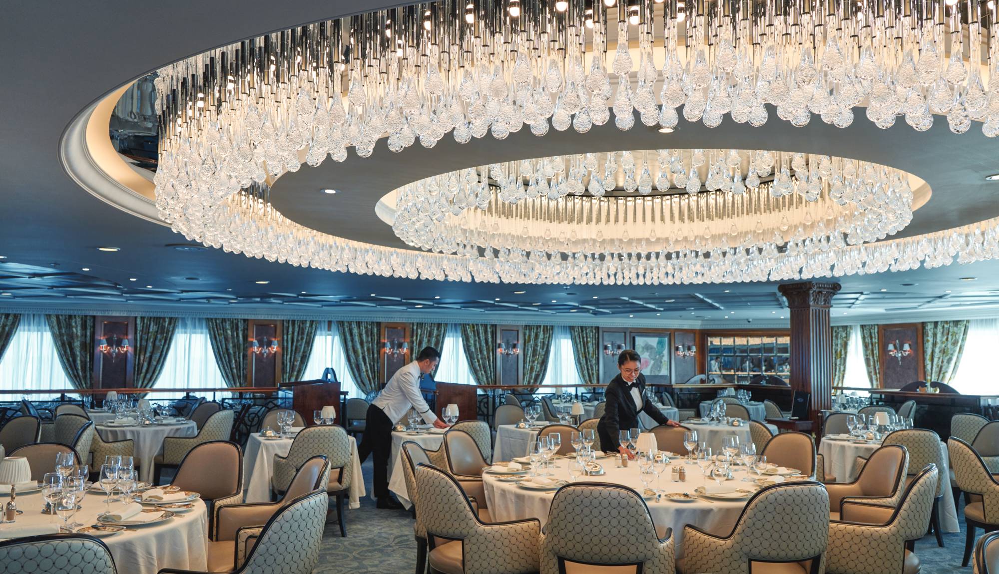 Oceania Cruises - The Finest Cuisine at Sea - Grand Dining Room Service