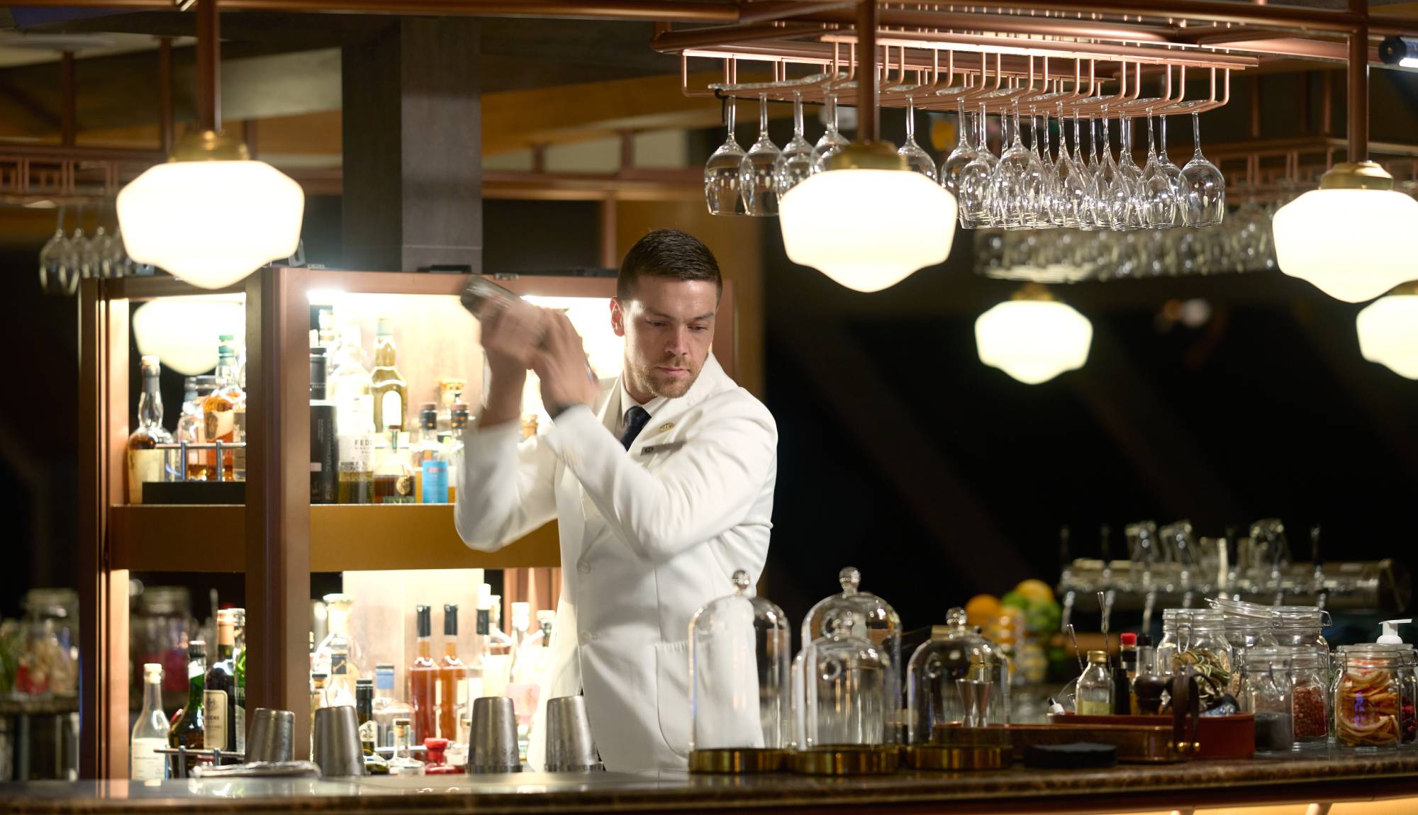 Hurtigruten -Bar Manager in the 1893 Bar