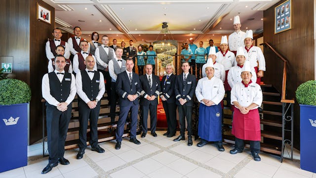 AmaWaterways crew