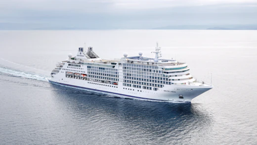 Silvermoon at Sea