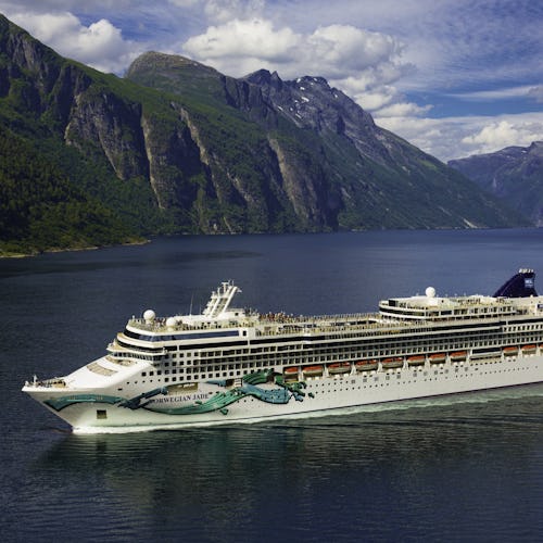 Norwegian Jade in Geirangerfjord, Norway