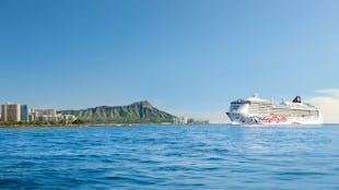 Pride of America in Honolulu, Hawaii