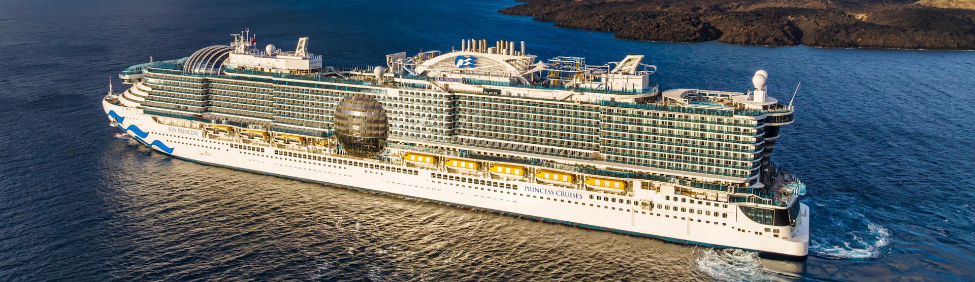 Sun Princess in Santorini