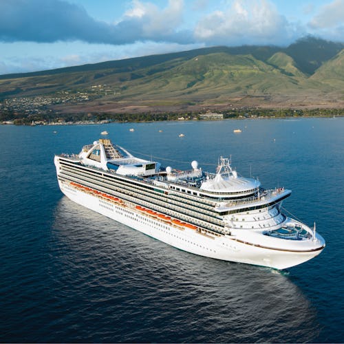 Grand Princess in Hawaii