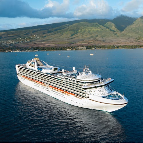 Grand Princess in Hawaii