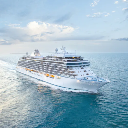 Seven Seas Grandeur at Sea