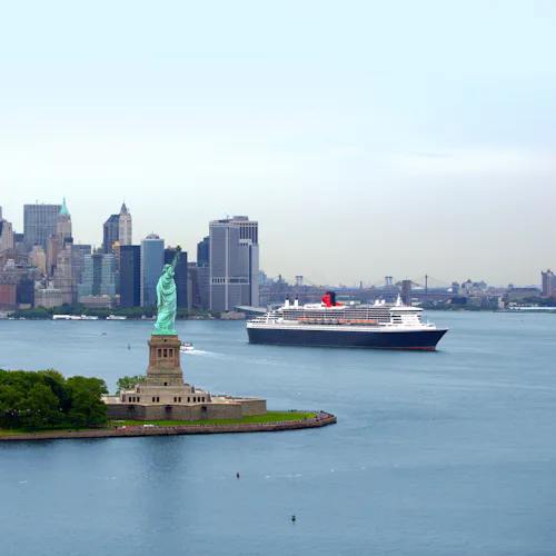 Cunard's Queen Mary 2 in New York